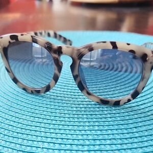 Animao Print Sunglasses